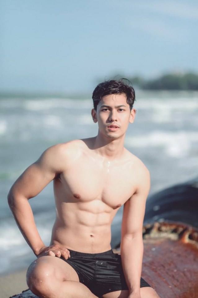 ถอดโชว์คนที่ใช่