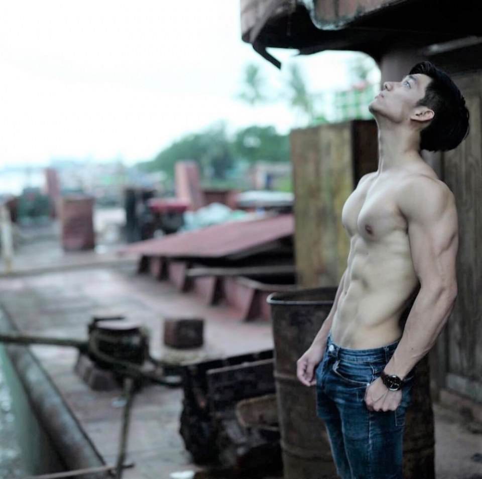"Linn Maung" นายแบบชาวพม่า เขาหล่อ เขาหล่อมาก