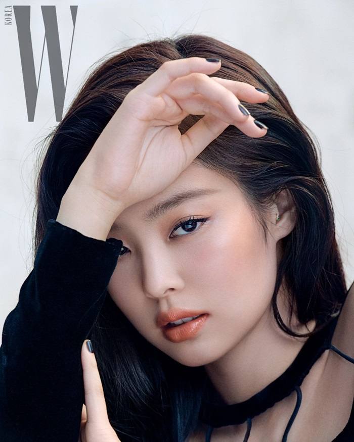 (BLACKPINK) Jennie @ W Korea February 2020