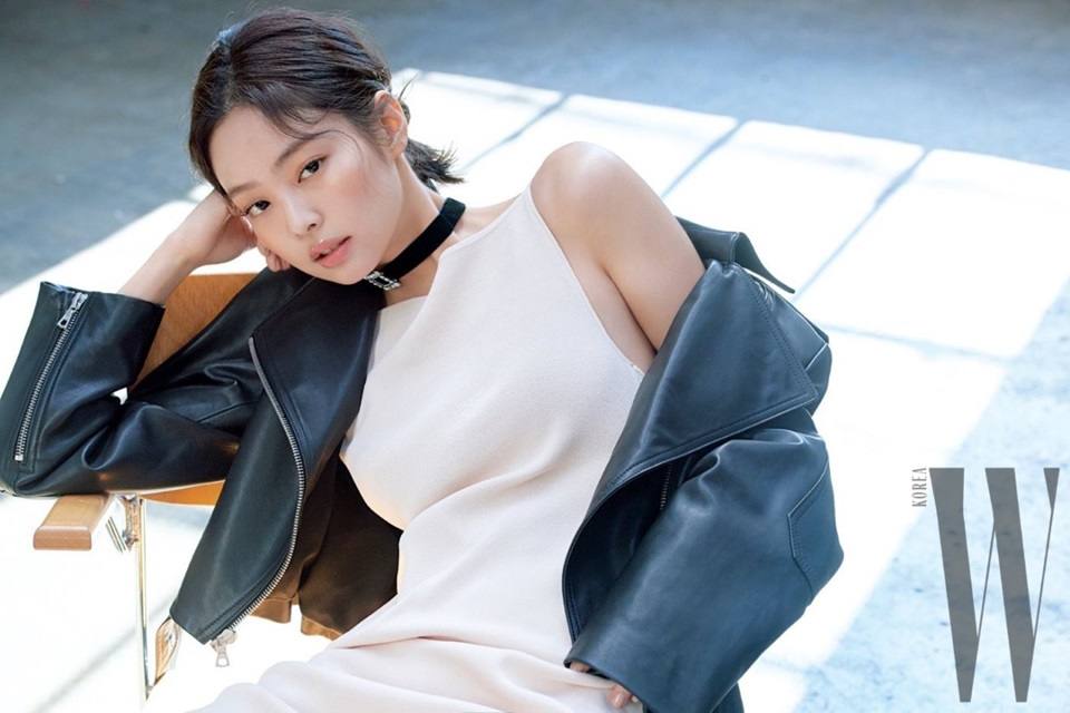 (BLACKPINK) Jennie @ W Korea February 2020