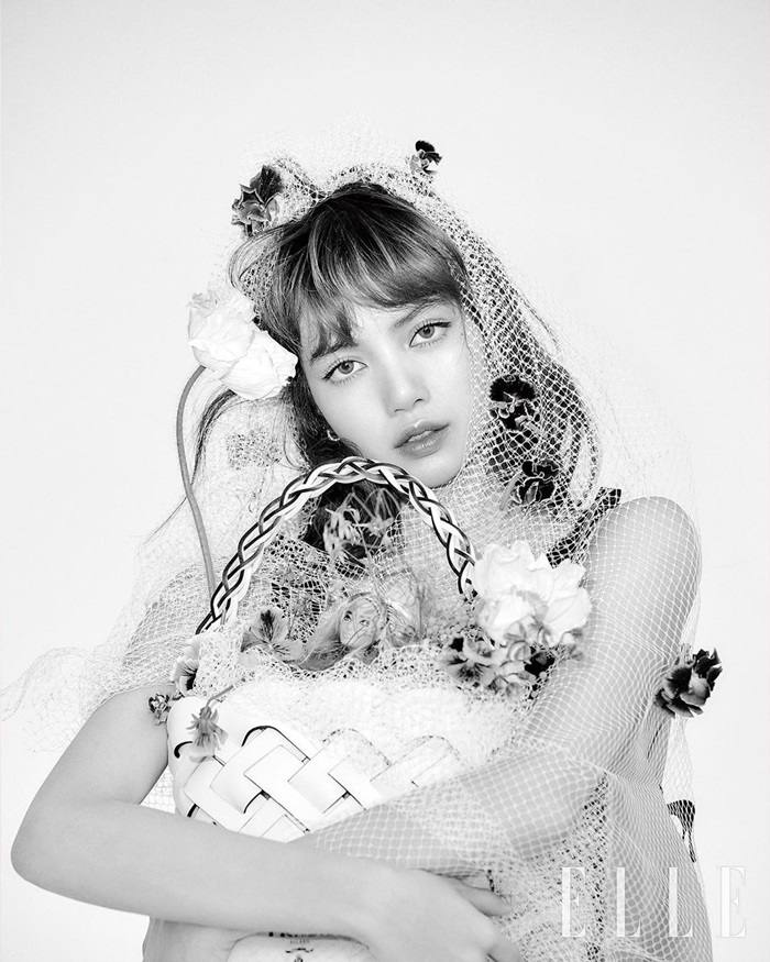 (BLACKPINK) Lisa @ Elle Korea February 2020