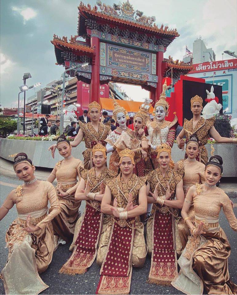 "Thai Human Puppet Performance" หุ่นกระบอกมนุษย์