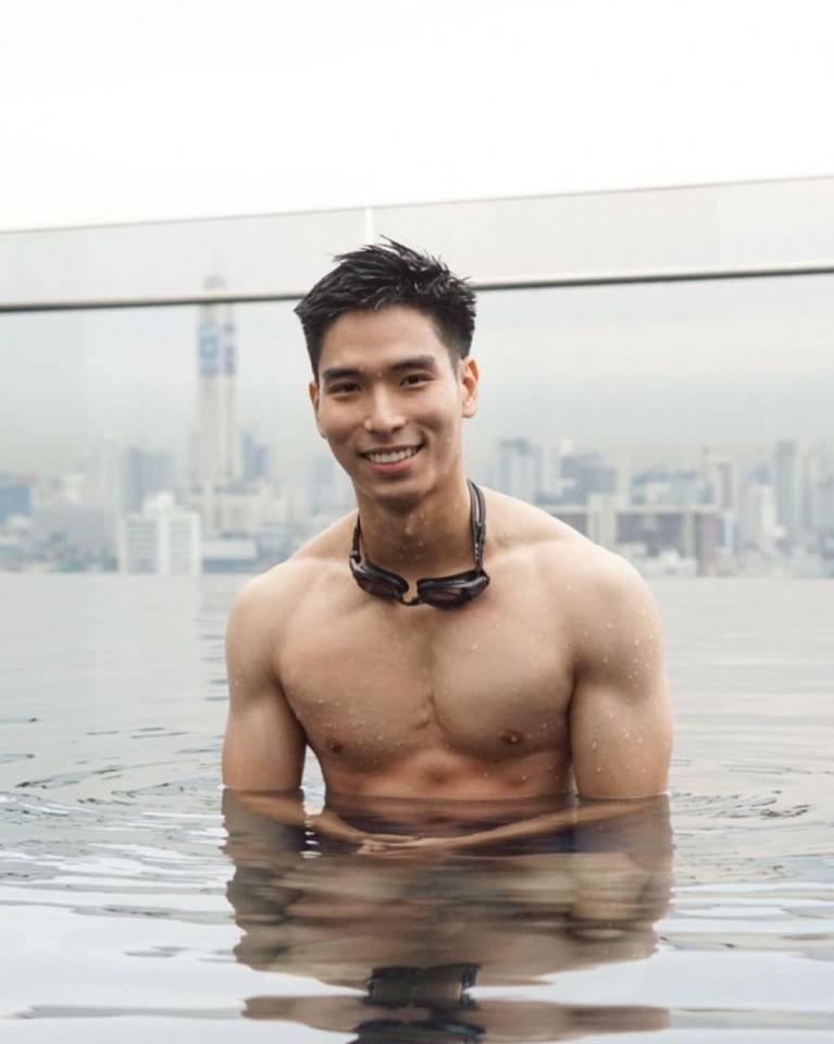 เปิดวาร์ป "หมอท๊อป" คุณหมอสุดหล่อ หุ่นแซ่บสุดๆ