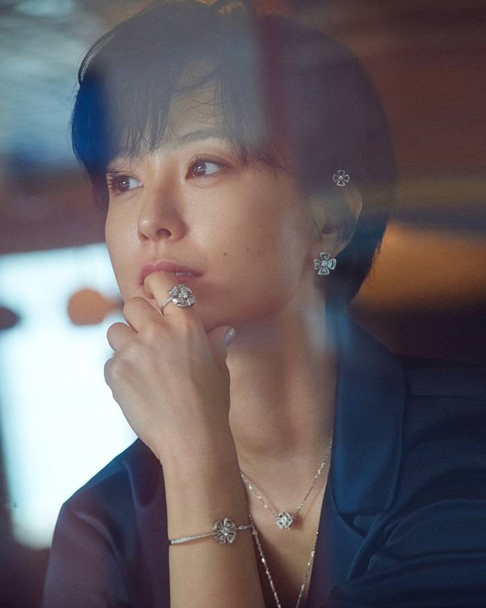 Jung Yumi @ Cosmopolitan Korea February 2020