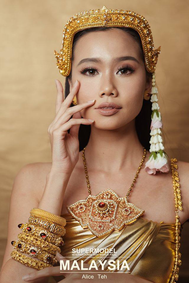 2020 Supermodel International in Thai element.