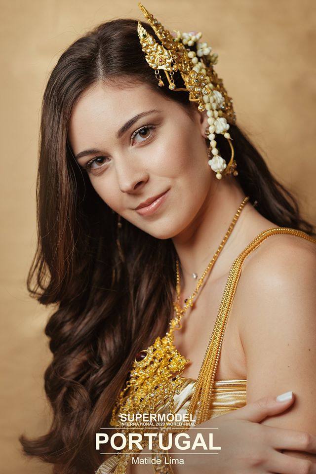 2020 Supermodel International in Thai element.