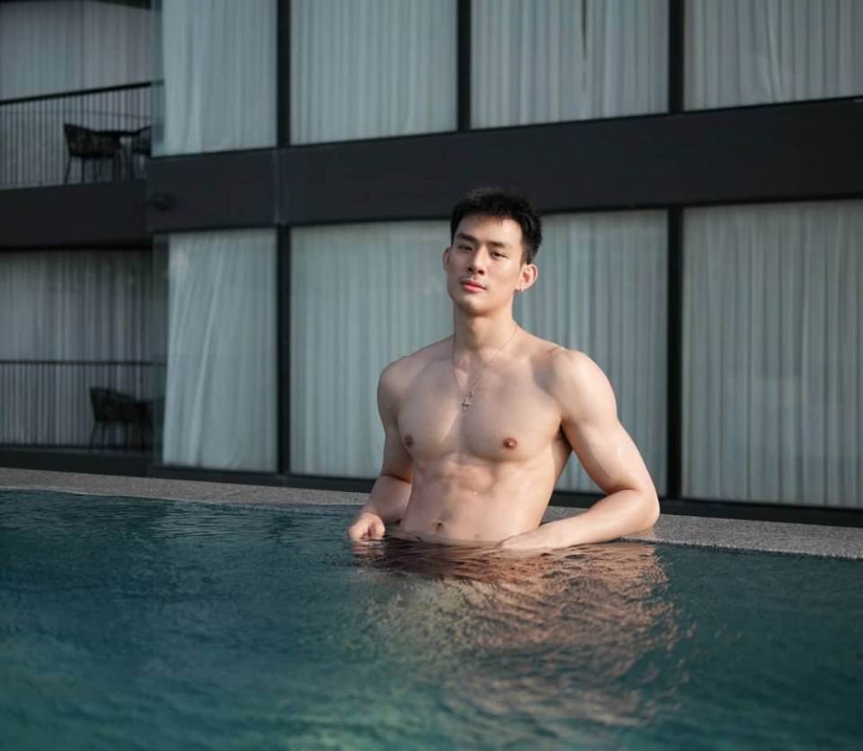 "ดิว นิธิพงษ์" เน้นๆ