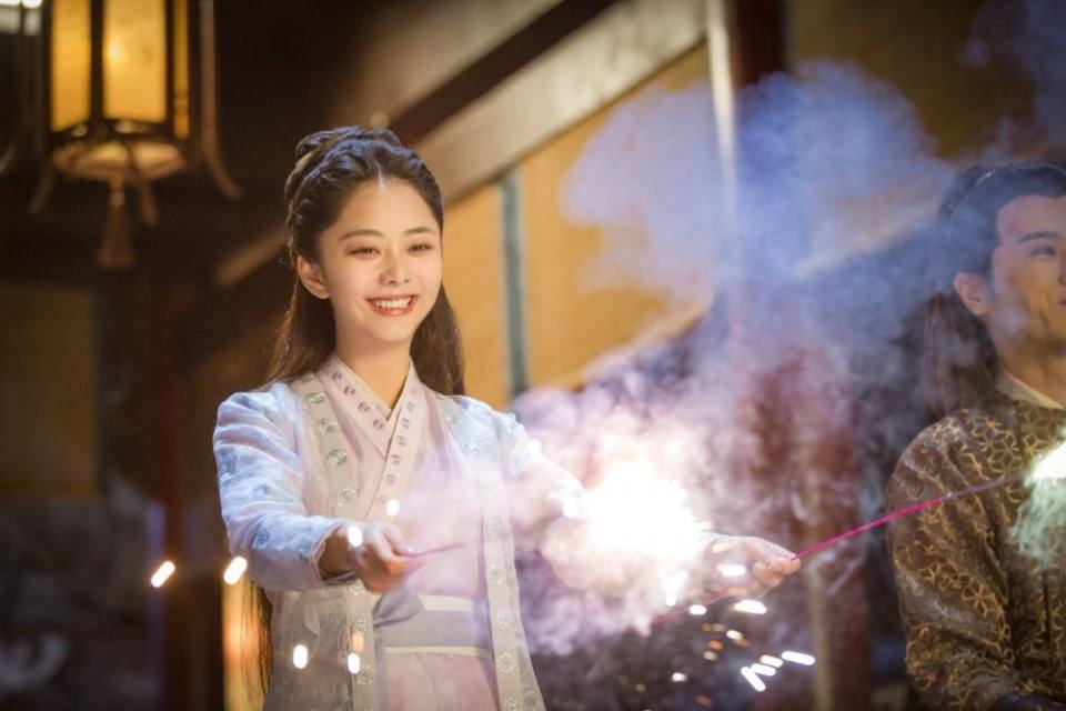 ละคร Jin Yi Zhi Xia 《锦衣之下》 2017