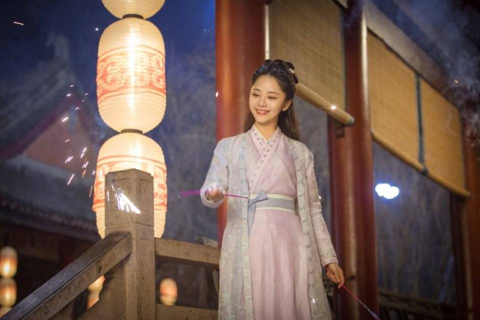 ละคร Jin Yi Zhi Xia 《锦衣之下》 2017