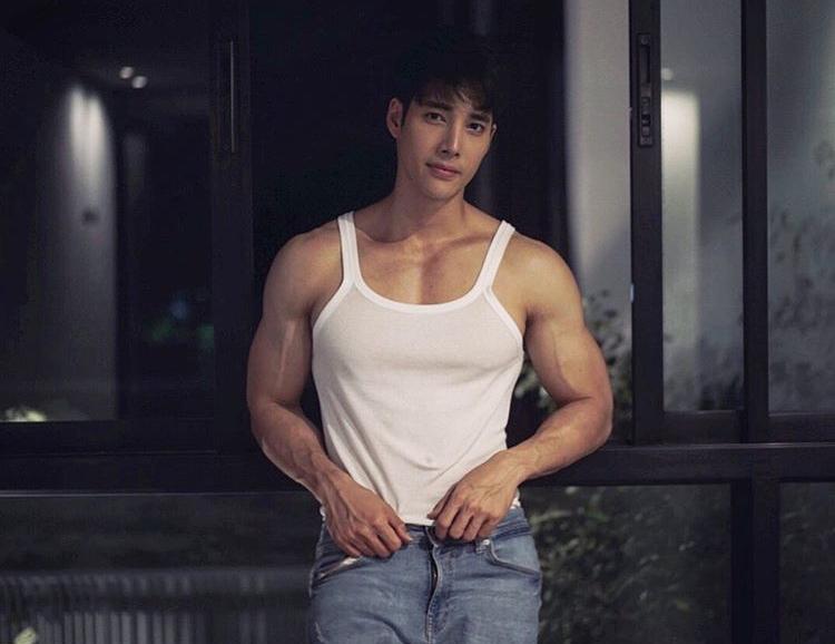 เด่นคุณ น่าหม่ำ