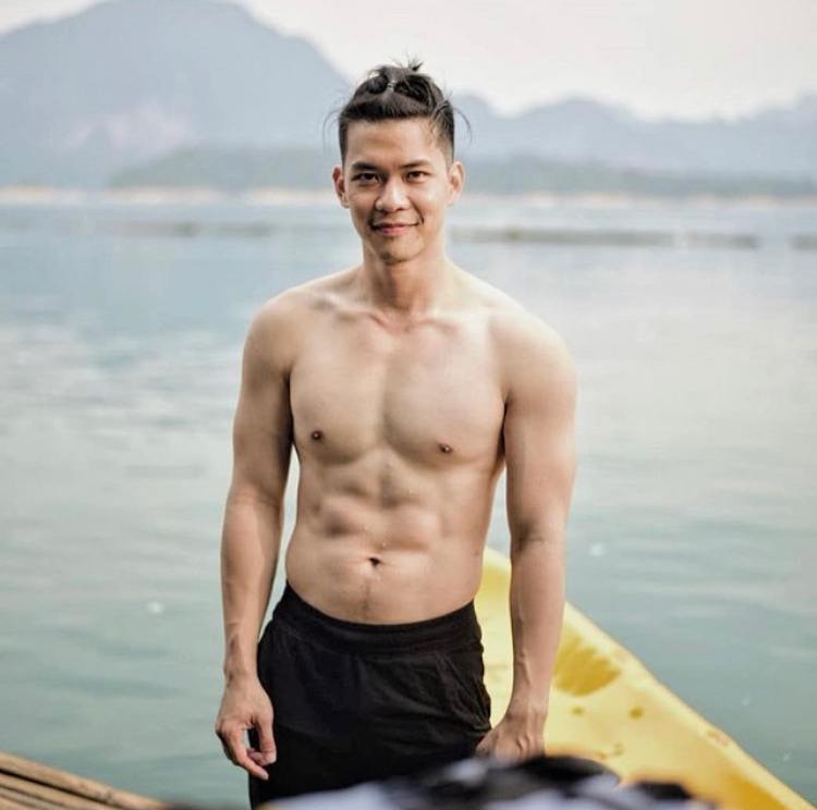 male body 214