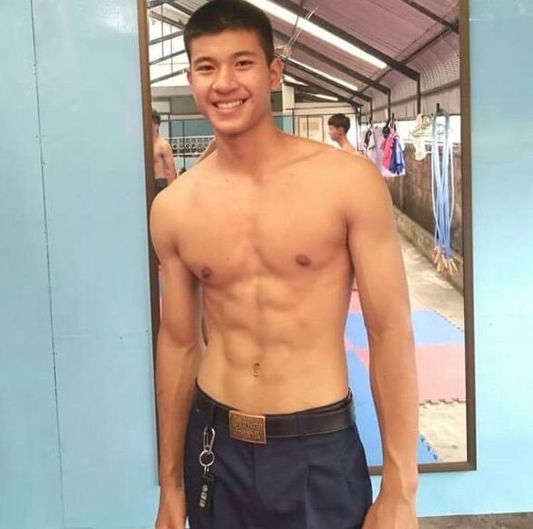 male body 214