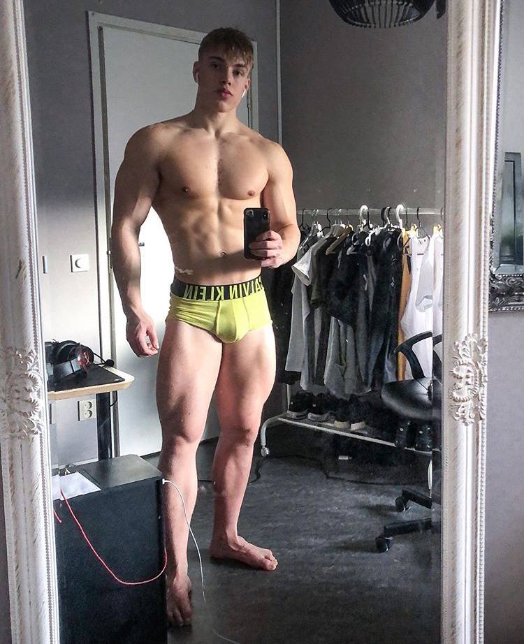 male body 216