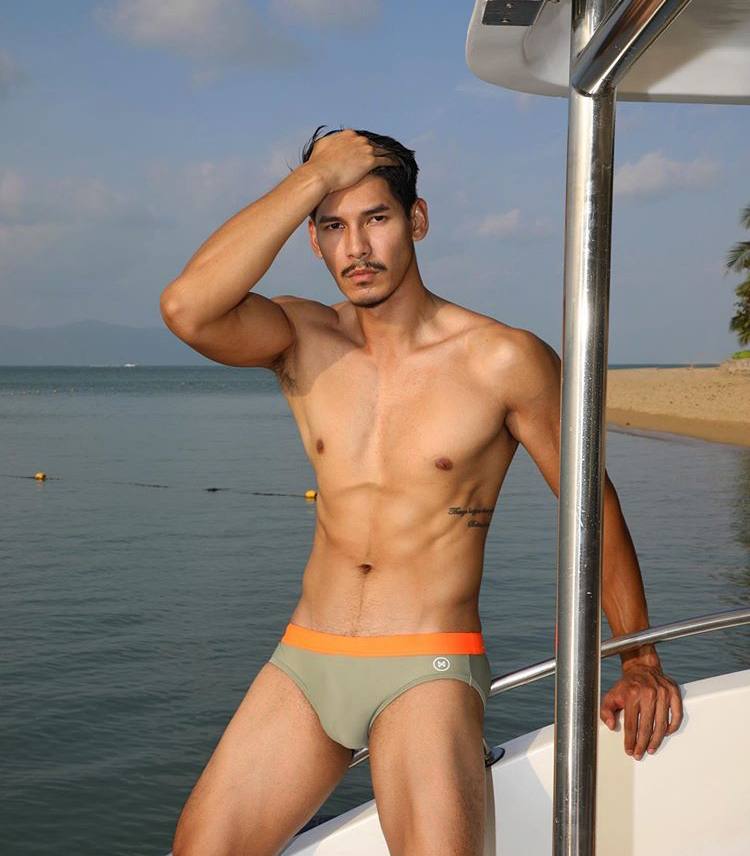 ฟิตเปรี๊ยะ ที่สามสิบสาม