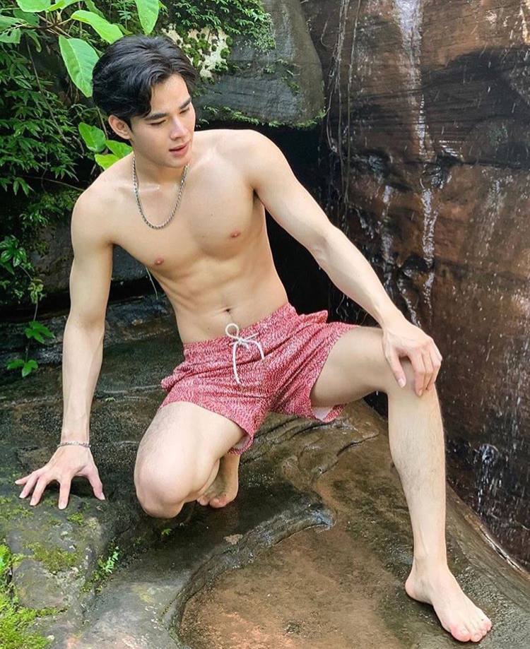 ชมพูน่ากิน