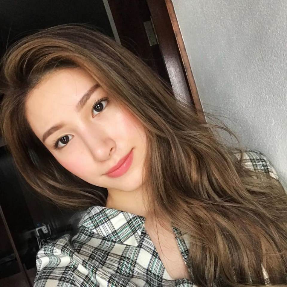 แพร​ แฟน​ เจมส์​ ธีรดล