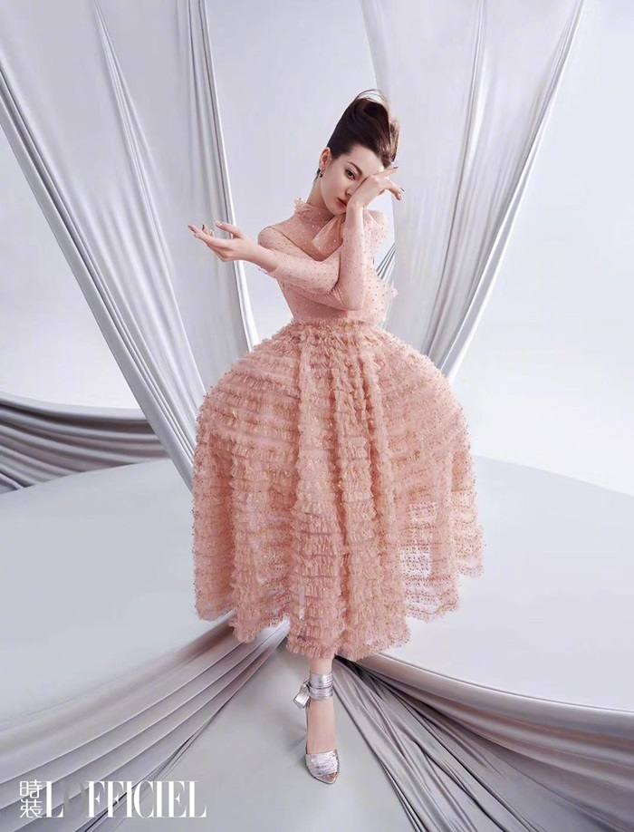 Dilireba @ L'Officiel China February 2020