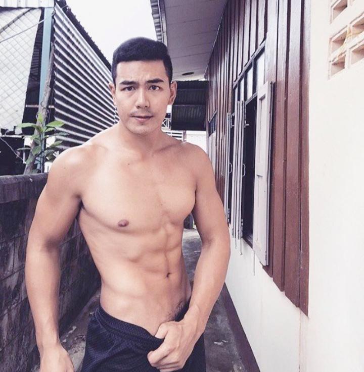 อย่าเฉไฉ..ระวังบั้นท้ายจะเฉอะแฉะ