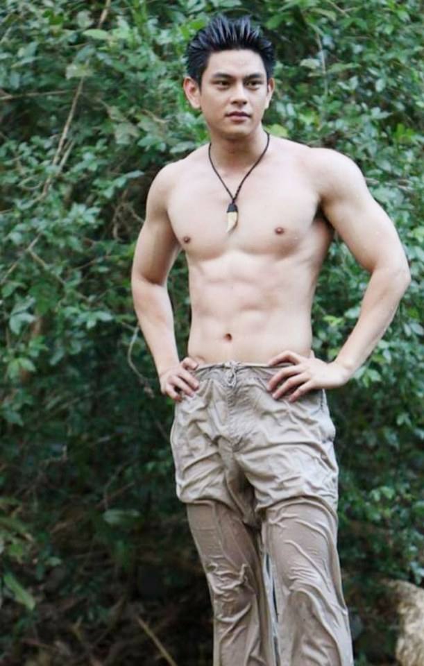 อย่าเฉไฉ..ระวังบั้นท้ายจะเฉอะแฉะ
