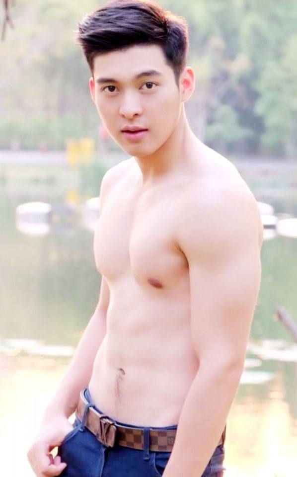 อย่าทำเก๊ก..เดี๋ยวจับเซ๊กส์เลียนแบบหนังเอ๊กซ์ซะเลย