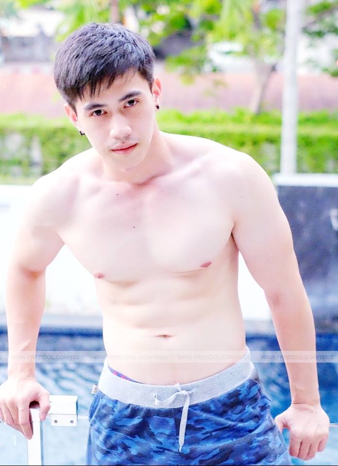 อย่าทำเก๊ก..เดี๋ยวจับเซ๊กส์เลียนแบบหนังเอ๊กซ์ซะเลย