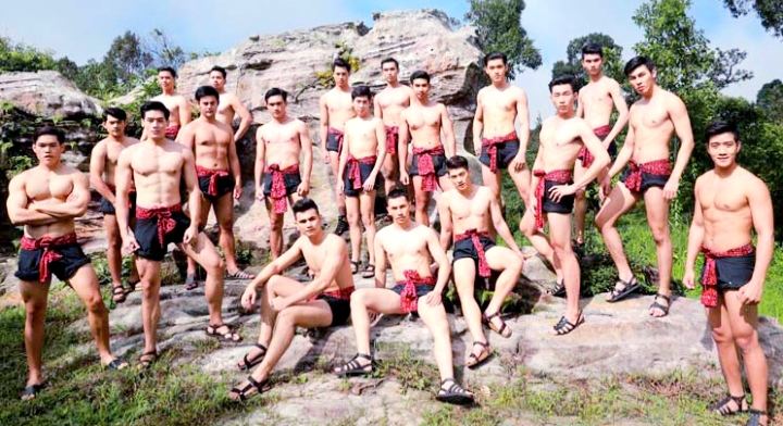 รักครั้งละคน..แต่โดนได้คนละหลายครั้ง