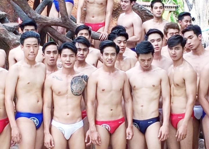 รักครั้งละคน..แต่โดนได้คนละหลายครั้ง