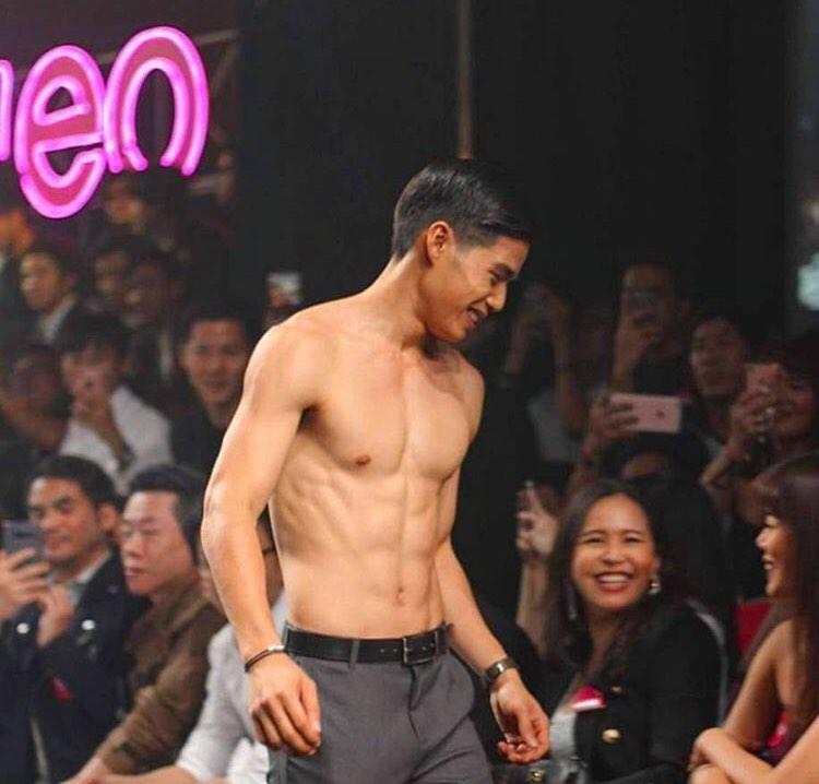 เปิดวาร์ป แฝดหนุ่มน้อย หุ่นแซ่บ @pongpunthetwin