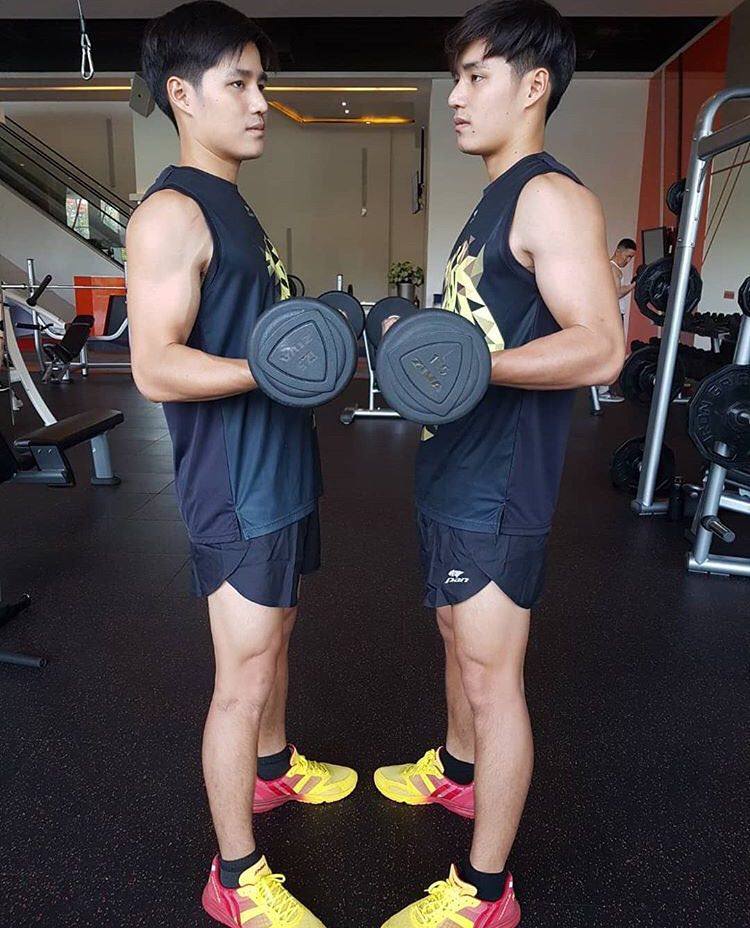 เปิดวาร์ป แฝดหนุ่มน้อย หุ่นแซ่บ @pongpunthetwin