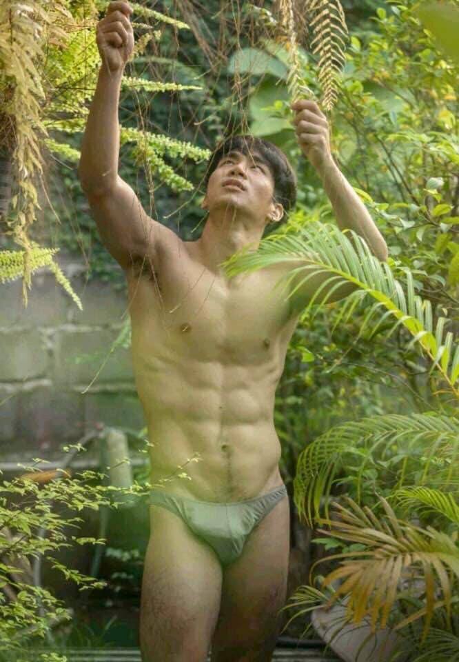 ถอดโชว์เรือนร่าง 2617