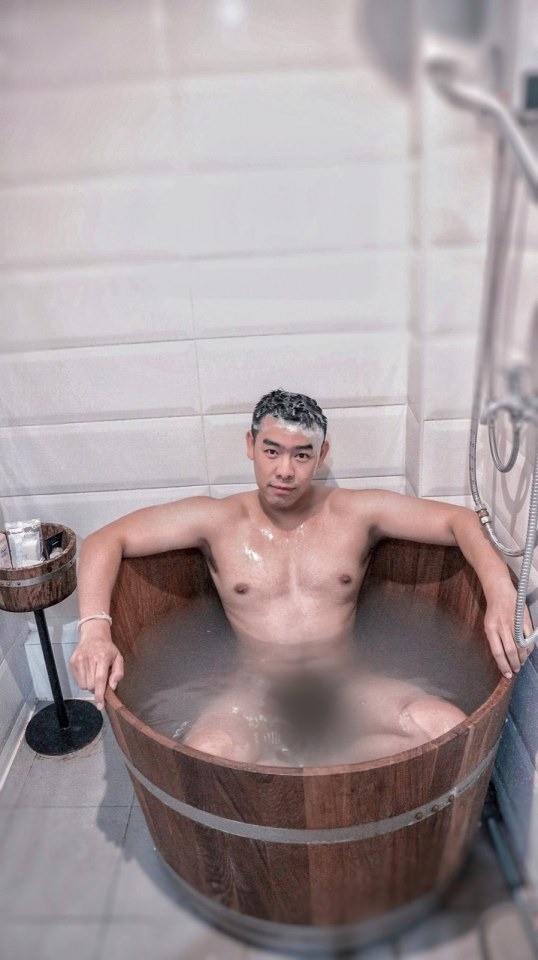 ถอดโชว์เรือนร่าง 2622