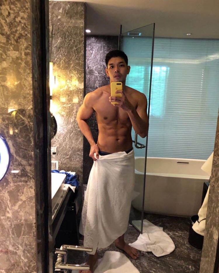 ถอดโชว์เรือนร่าง 2622