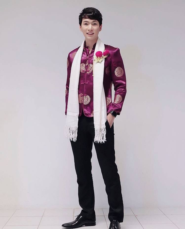 เปิดวาร์ป IG หนุ่มหล่อหุ่นดี #4
