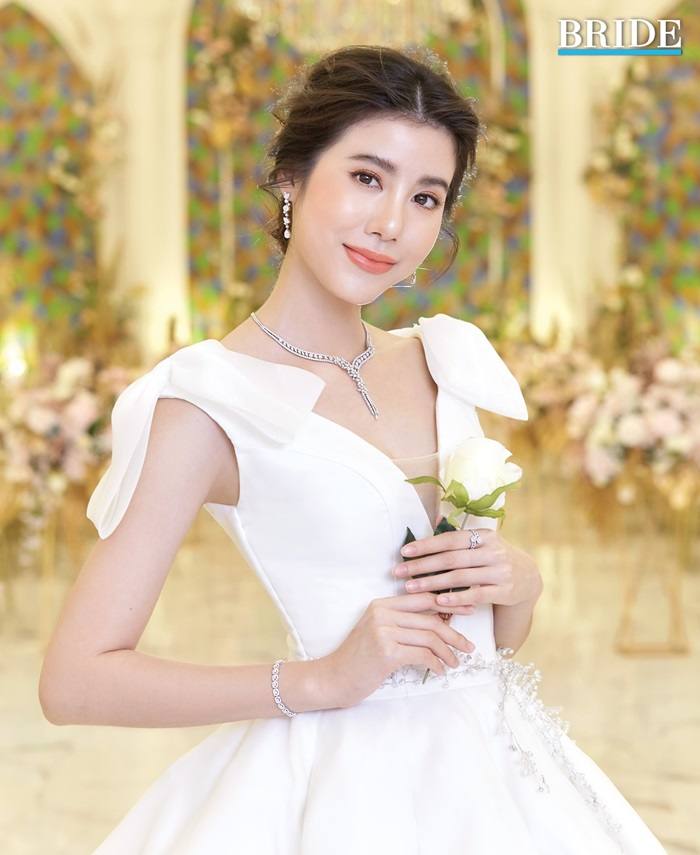 เอสเธอร์ สุปรีย์ลีลา @ Bride Magazine March 2020