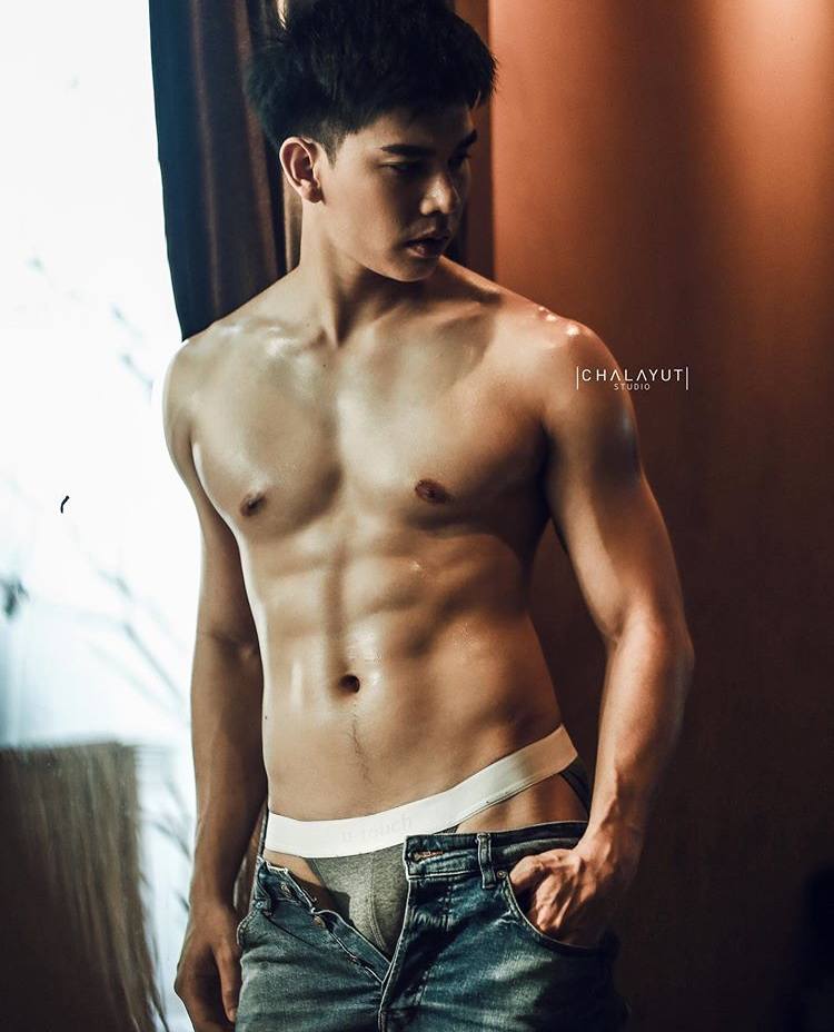เปิดวาร์ป IG หนุ่มหล่อหุ่นดี #10