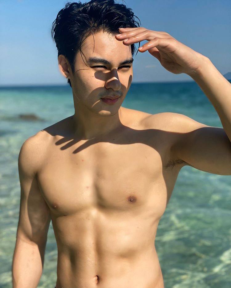 เปิดวาร์ป IG หนุ่มหล่อหุ่นดี #11