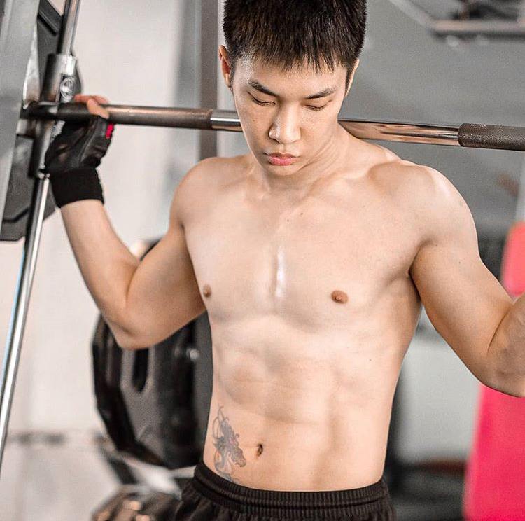 เปิดวาร์ป IG หนุ่มหล่อหุ่นดี #12