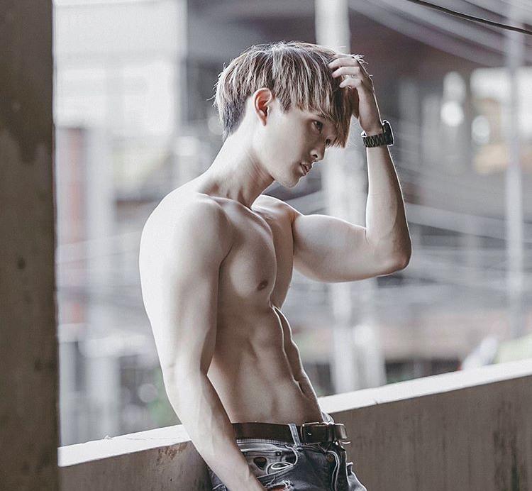 เปิดวาร์ป IG หนุ่มหล่อหุ่นดี #13
