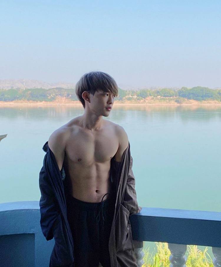 เปิดวาร์ป IG หนุ่มหล่อหุ่นดี #13
