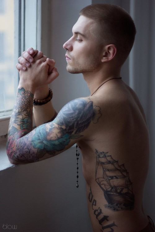 male body 218