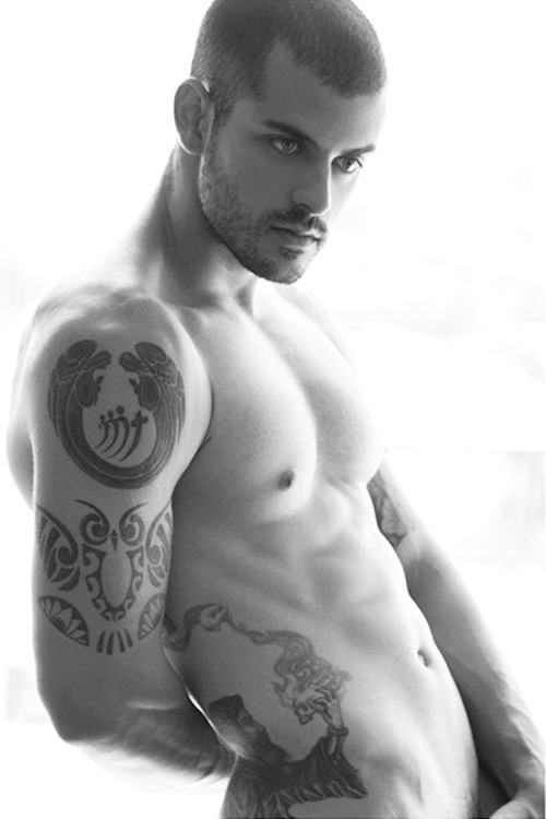 male body 218