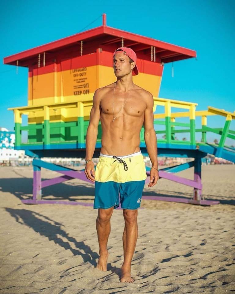 male body 221