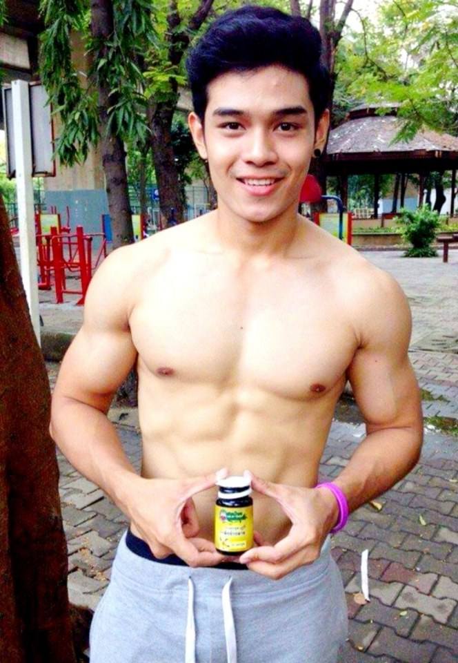 ไม่มีเม้ม..เต็มทุกช็อต