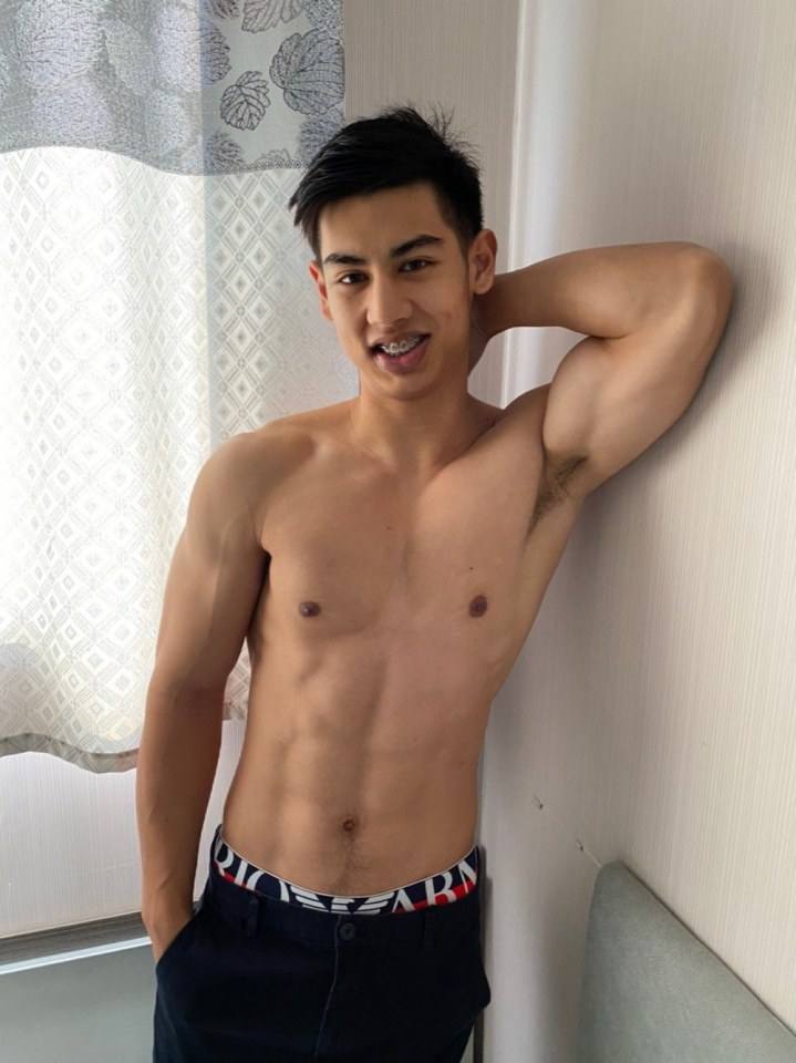 ฟิตเปรี๊ยะ ที่ห้าสิบสี่