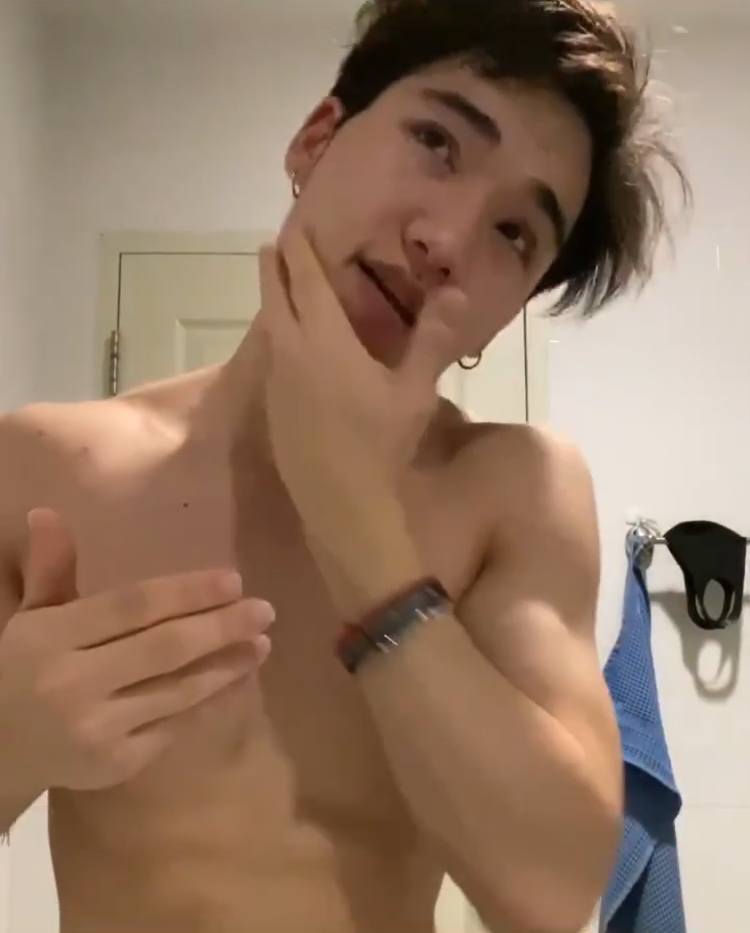 น้องฟลุ๊ค
