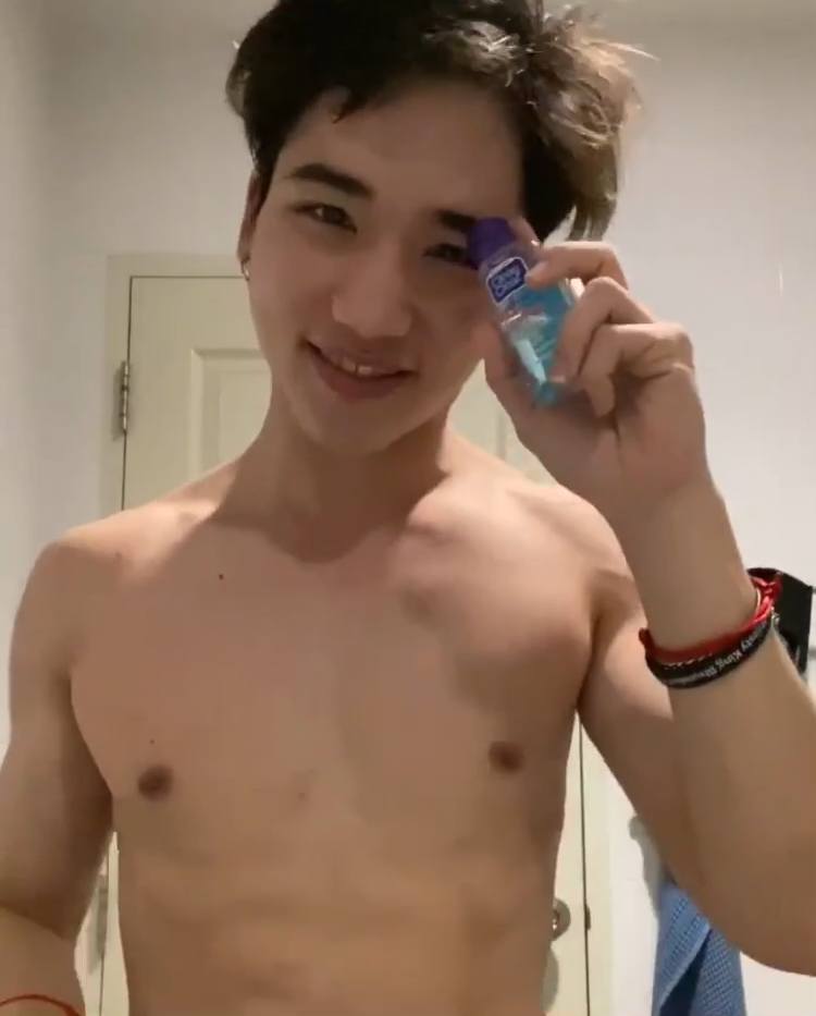 น้องฟลุ๊ค