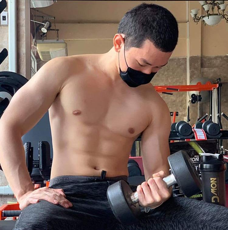 กักตัวสู้โควิด-19