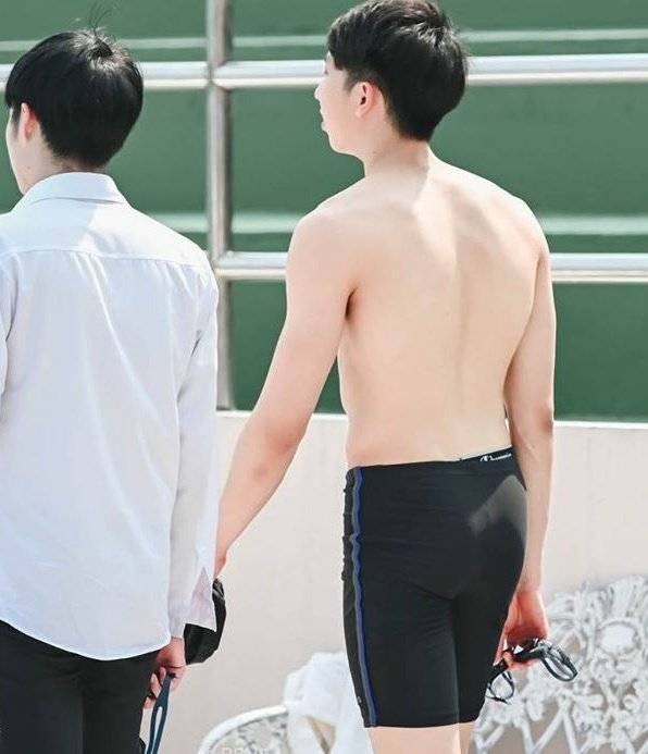 กักตัวสู้โควิด-19
