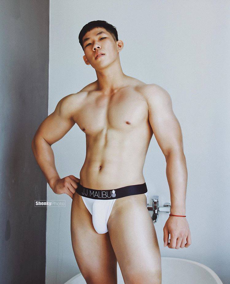 ถอดโชว์ประปราย /21/