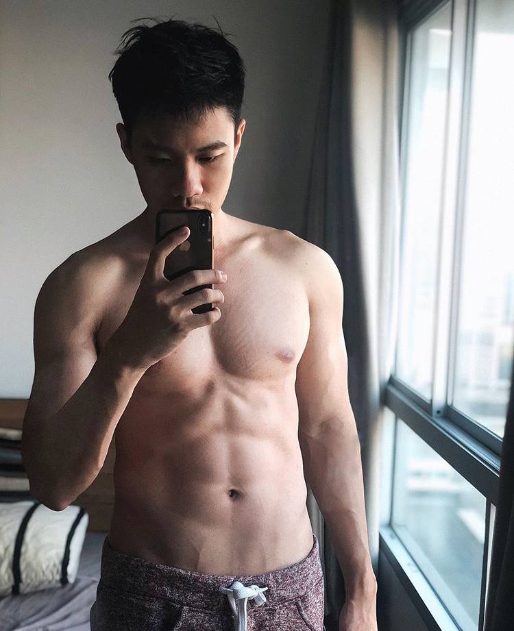 ถอดโชว์ประปราย /21/